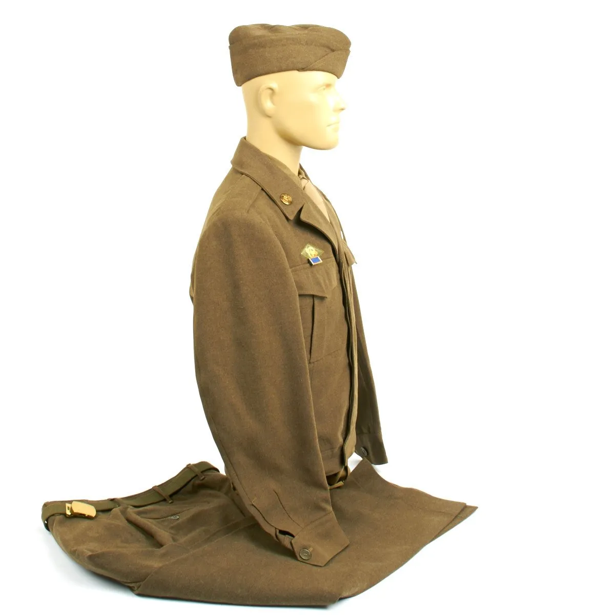Original U.S. WWII Tank Destroyer Uniform Set